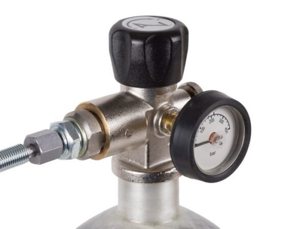 Air Venturi 100 cu-in Carbon Fiber Air Tank w/ Valve and Hose - Image 3